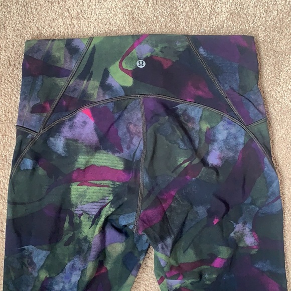 Lululemon multicolor leggings - Picture 2 of 12